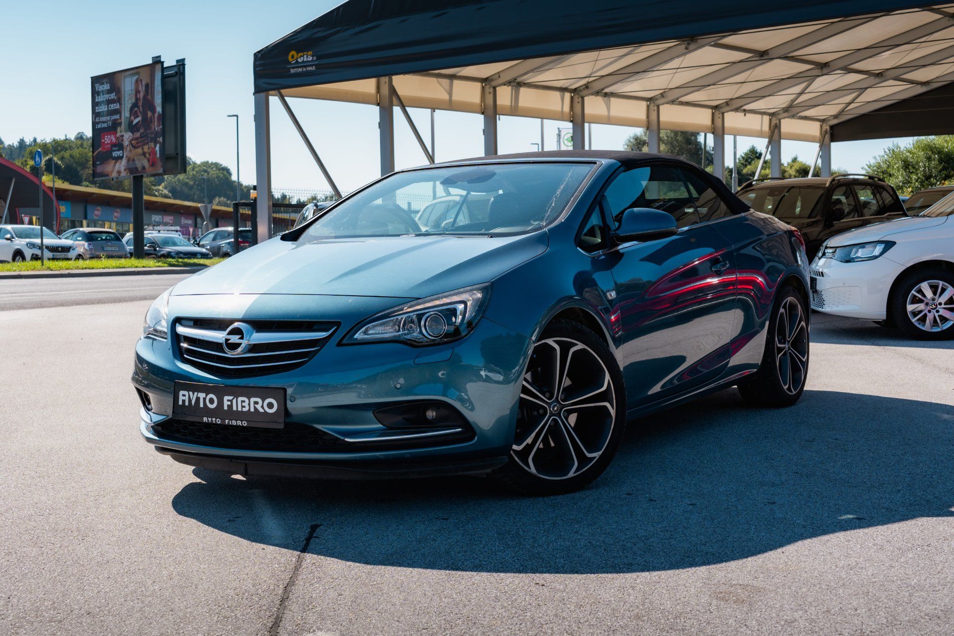 Opel CASCADA CABRIO 1.6 / 16V TURBO – rabljeno vozilo, Avto Fibro